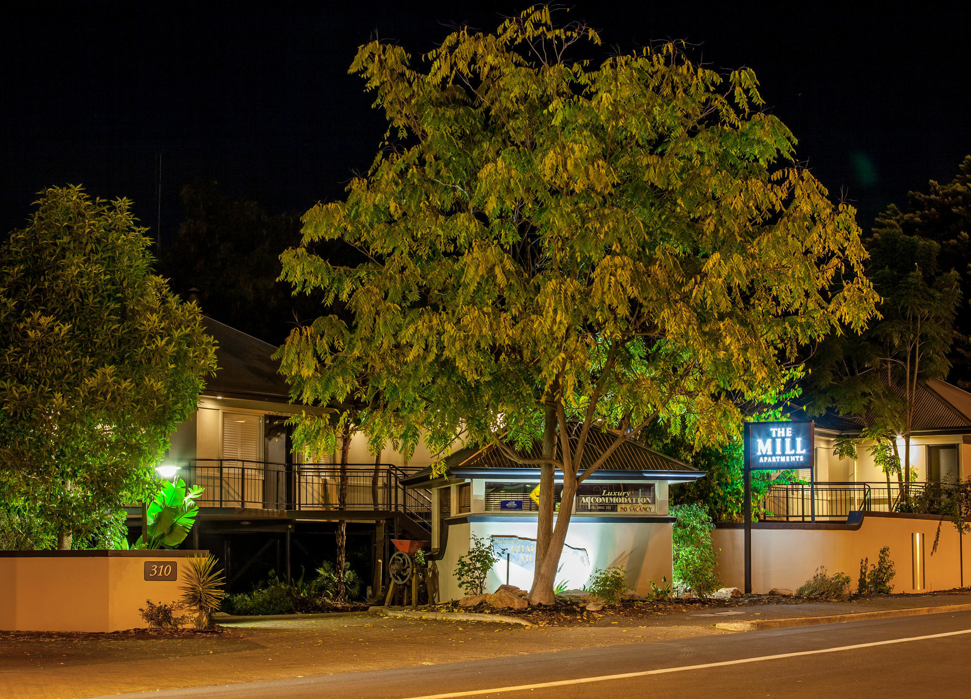The Mill Apartments Clare Valley Bagian luar foto